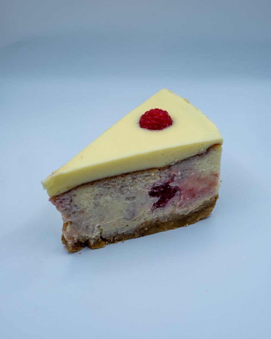 Full Cheesecake - Raspberry and White Chocolate image